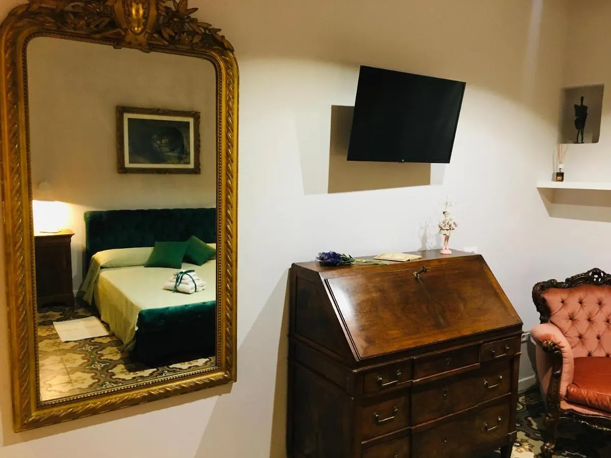 Antica Dimora Lamarmora Cagliari 0*,